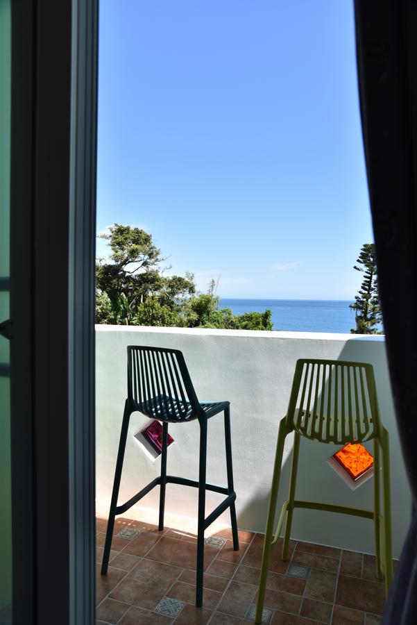 Spring Enjoy Color B&B T'ai-tung Exterior foto